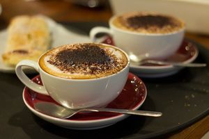 Cappucinos at Saudade in Sintra