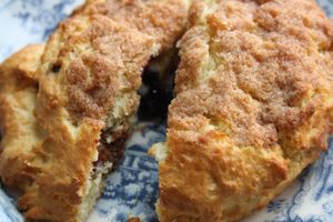 Scone XL at Saudade in Sintra