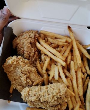 Fried chickn  at Bar Vegandale in Toronto