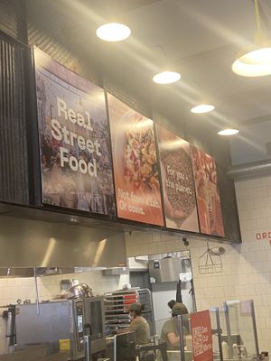 Front entrance  at Shouk in Washington