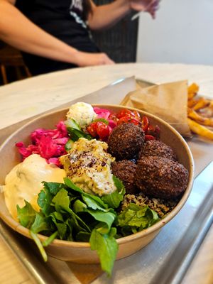  at Shouk in Washington