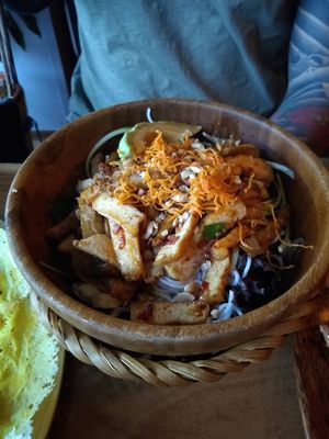 Noodles with tofu at Anh Dao in Berlin