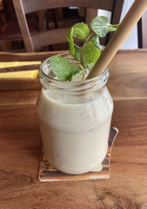 #77 Banana Peanut Sesame Smoothie - 8/10  at Anh Dao in Berlin