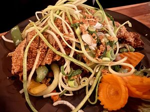 'chicken' & noodles #Veganuary at Anh Dao in Berlin