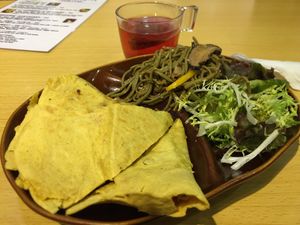 quesadilla with soba salad at Veggle Cafe in Kowloon