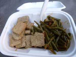 Green beans + seitan(?) to go at Testa di Rapa in Genoa