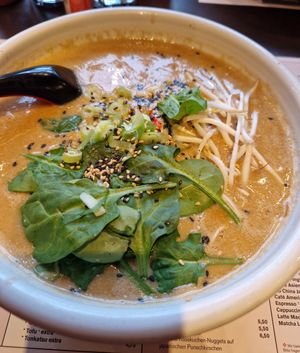 36 Tantanmen vegan at MoschMosch in Oberhausen