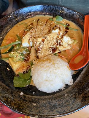 Peanut curry with tofu  at MoschMosch in Oberhausen