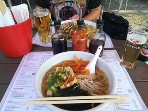 Vegan Ramen: Frühlingserwachen at MoschMosch in Oberhausen