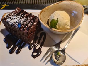 Sir Choc-A-Lot at Peter Pane in Binz