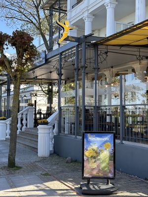 Entrance (2/2).  at Peter Pane in Binz