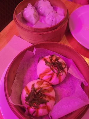 Vegan Bao, vegan Ravioli at DimSum Market in Madrid