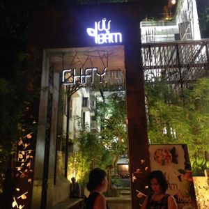 entrance  at Uu Dam Chay in Hanoi