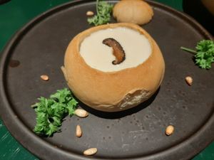  at Uu Dam Chay in Hanoi