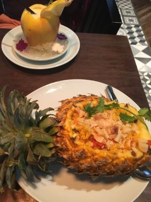 Fried rice at Uu Dam Chay in Hanoi