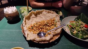 Salad at Uu Dam Chay in Hanoi