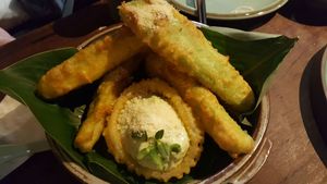 Fried avocado at Uu Dam Chay in Hanoi