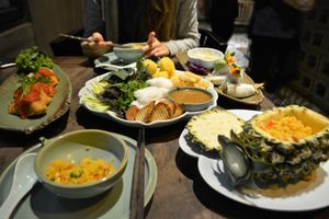 all the foods at Uu Dam Chay in Hanoi