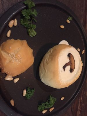 Pine nut soup at Uu Dam Chay in Hanoi