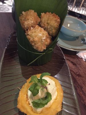 Fried tofu with green rice at Uu Dam Chay in Hanoi