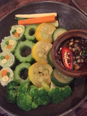 Boiled veggies with special sauce at Uu Dam Chay in Hanoi