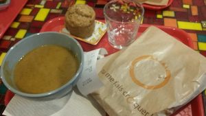 soupe et muffin vegans at Les Casse Croute de Suzy in Angers