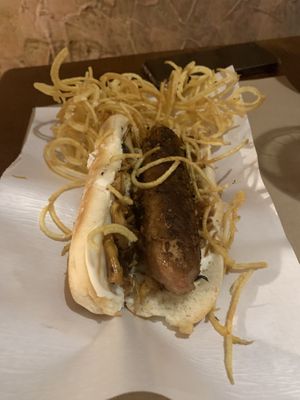 Perrito caliente Beyond Meat at 269 Gastro Vegan in Salamanca