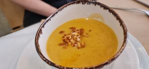 Crema de verduras at 269 Gastro Vegan in Salamanca