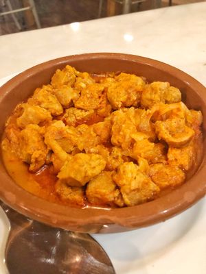 Mollejas veganas at 269 Gastro Vegan in Salamanca