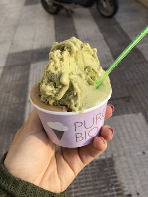 coffee and pistachio  at Puro & Bio in Sevilla