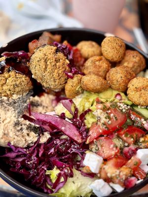   at SmooVie Grignotheque in Saint-leon-sur-vezere