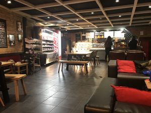 Nice room at 3 Three's Coffee Lounge in Birmingham