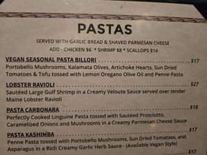 I did not get garlic bread with my vegan pasta. Assuming the butter was not vegan. at Sarah Street Grill in Stroudsburg