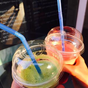 Green smoothie vs bunny love juice at Juicitto in Nea Smirni