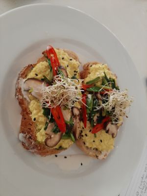 Tofu Scramble at Greenlight Cafe & Bar in Koh Samui