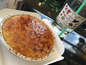 Crème brûlée and lemonade. at Le Potager du Marais - Take Away in Paris