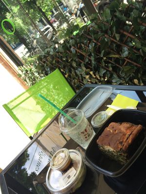 A menu: lasagna, salad mix and lemonade at Le Potager du Marais - Take Away in Paris
