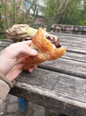 Schokocrossaint 1,99€ at Alnatura - Bahrenfelder Str. in Hamburg