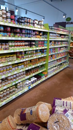 spreads at Alnatura - Schanzenstrasse in Hamburg