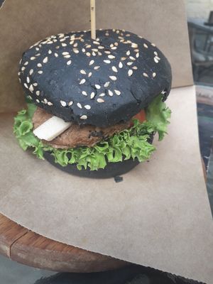 The pink burger but with the black bun as they had run out of pink ones at One Planet in Kyiv