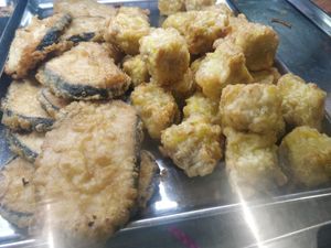 Fried Mock fish at Zhen Ji Vegetarian 珍记斋 in Central Singapore