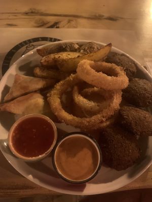 Beer plate. Super epic sauces  at Oburus Momus in Kas