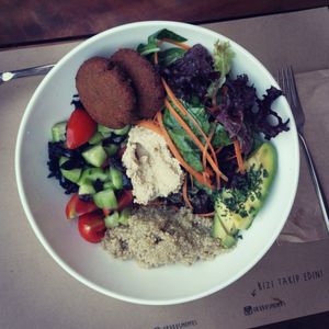 Oburus bowl at Oburus Momus in Kas