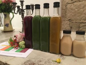 we also offer juice cleanse packs! please order 48 hours in advance. at Badaboom in Nice