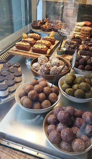 Sweets at Green&Berry in Barcelona