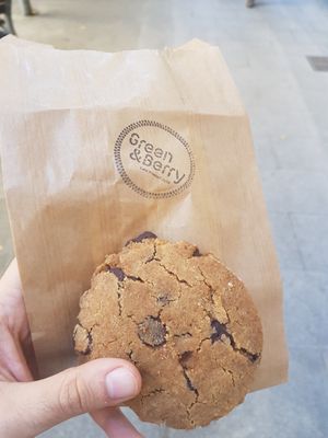 Chocolate chip cookie at Green&Berry in Barcelona