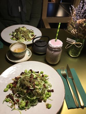 Zucchini noodles with homemade pesto and dried tomatoes  at Green&Berry in Barcelona