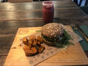 Vegan shitake burguer with sweet potato at Green&Berry in Barcelona