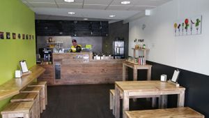 The place is brand-new, has wifi, the food is awesome ... whatelse do you need?!  at Sunny's Kitchen  in Dortmund