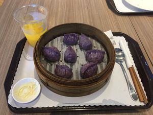 Vegan dim sum (somehow, it's purple) at TPE - I-Mei Dim Sum - T2 -  義美點心世界 in Taoyuan